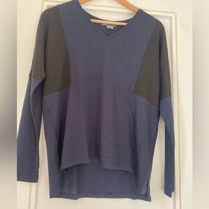 Vince Blue and Black Long Sleeve V-Neck T-Shirt